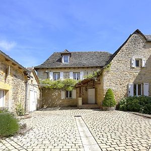 Hotel La Source Gilhodes Castelnau-de-Mandailles Exterior photo