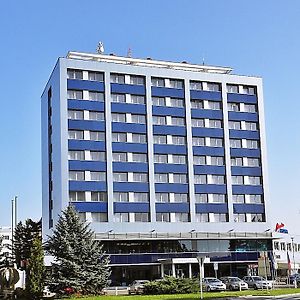 Alessandria Hotel Hradec Králové Exterior photo