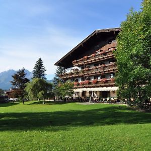 Kaiserhotel Kitzbühler Alpen Oberndorf in Tirol Exterior photo