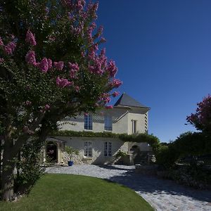 Hotel Domaine De Larchey Saint-Médard-dʼEyrans Exterior photo