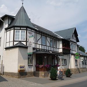 Hotel Güldene Gabel Unterwellenborn Exterior photo