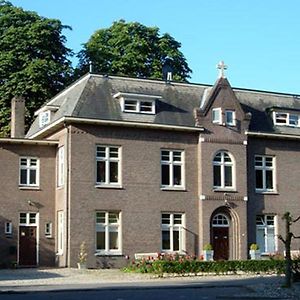 Gasthuis Pension Via Quidam Bed and Breakfast Vaassen Exterior photo