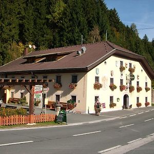 Hotel Gasthof Zum Loewen Sankt Jakob im Lesachtal Exterior photo