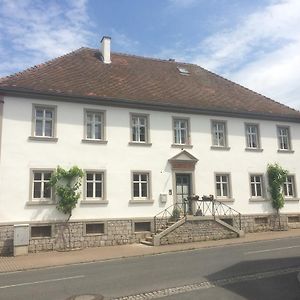 Ferienwohnungen Im Schul & Rathhaus Obervolkach Exterior photo