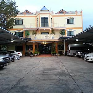 Kasithorn Apartment&Hotel Phetchabun Exterior photo