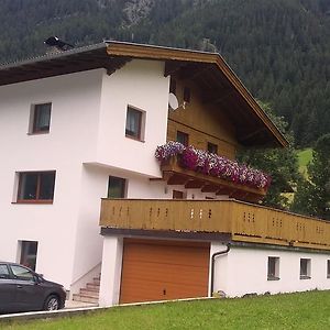 Apartamento S' Ludwign Haus Sankt Leonhard im Pitztal Exterior photo