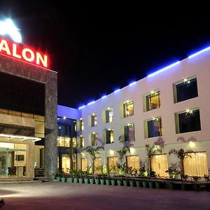 Avalon Hotel & Banquets Ahmedabad Exterior photo