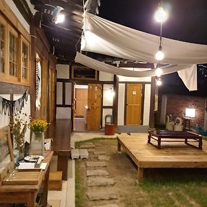 Hotel Hundred Years Hanok Mokpo Exterior photo