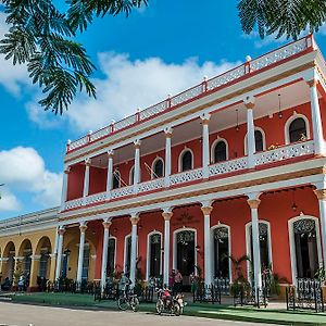 Hotel E Camino Del Principe Villa Clara Exterior photo