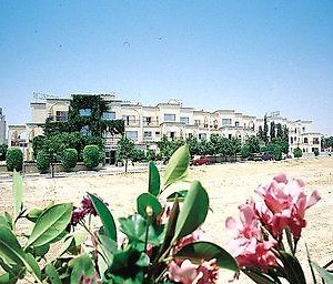 Club Pyla Beach Resort Lárnaca Exterior photo