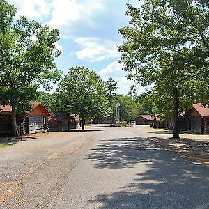 Hotel Cherokee Landing Campground Saulsbury Exterior photo