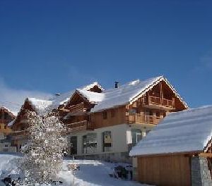 Apts Lagrange Residence Les Balcons Des Aiguilles La Toussuire Fontcouverte-la-Toussuire Exterior photo