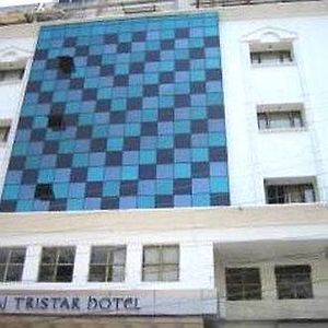 Hotel Taj Tristar Hyderabad Exterior photo