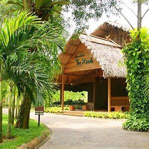 Tre Xanh Resort Biên Hòa Exterior photo