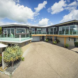 Tahi Lodge - Matakana Coast Snells Beach Exterior photo