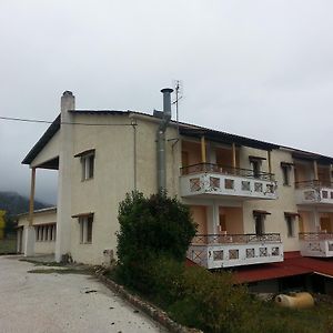 Hotel Panorama Kakopleyri Kalabakas Kakoplevri Exterior photo