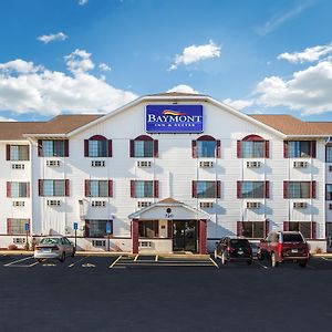 Hotel Baymont By Wyndham Cedar Rapids Exterior photo
