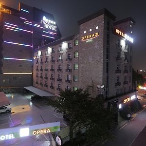 Jeonju Opera 21 Hotel Exterior photo
