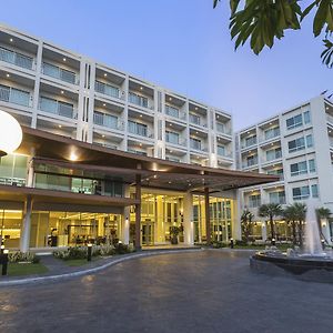 Kantary 304 Hotel y Apartamentos con servicio Prachinburi Si Maha Phot Exterior photo