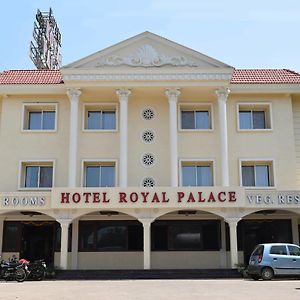 Hotel Royal Palace Karād Exterior photo