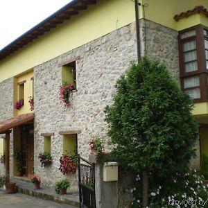 Hotel Casa de Aldea Ruiloba Camango Exterior photo