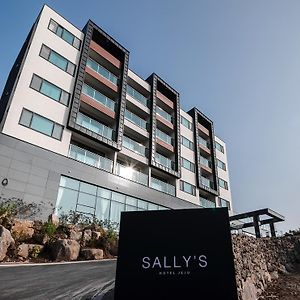 Sallys Jeju Hotel Exterior photo