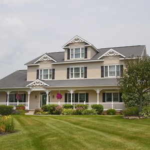 Carlisle Country Inn Berlin Exterior photo