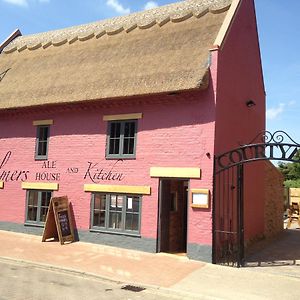 Hotel Palmers Long Sutton  Exterior photo