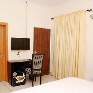 Grandy Suites Lagos Exterior photo