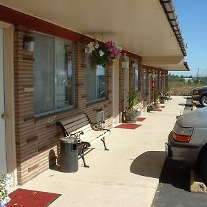Out West Motel Milton-Freewater Exterior photo