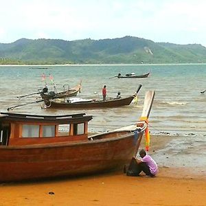 Lam Sai Village Hotel Koh Yao Noi Exterior photo