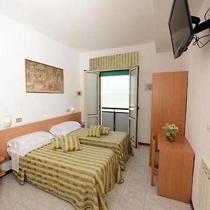 Hotel Rex Senigallia Room photo