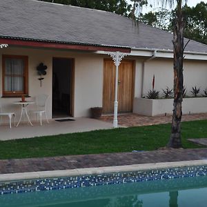Clan Court Guesthouse Clanwilliam Exterior photo