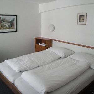 Hotel Krone-Limmatquai Zúrich Room photo