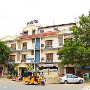 Hotel Suriyapriya Cuddalore Exterior photo