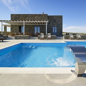 Lithos Luxury Rooms (Adults Only) Adamantas  Exterior photo