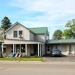 The Monarch Motel Cheboygan Exterior photo