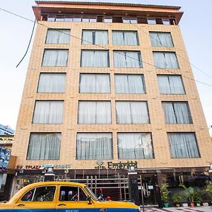 Hotel Emerald Calcuta Exterior photo