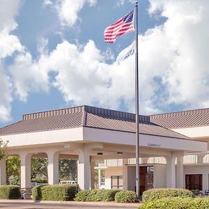 Days Inn By Wyndham Dothan Exterior photo