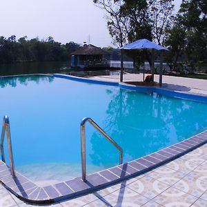 Rangauti Resort Maulvi Bazar Exterior photo
