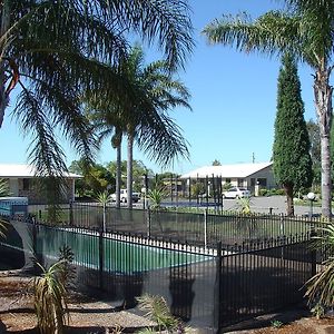 Palm Valley Motel Tarro Exterior photo