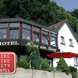 Hotel Haus Am Berg Tréveris Exterior photo