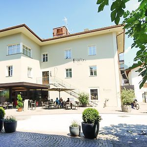 Hotel Das Alte Rathaus Egna Exterior photo