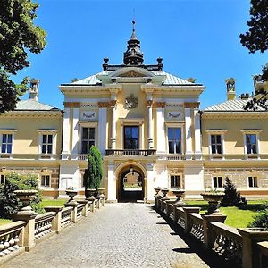 Hotel Zámek Světlá nad Sázavou Exterior photo