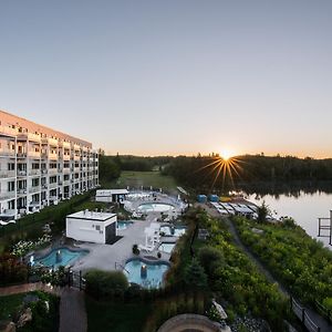 Estérel Resort Exterior photo