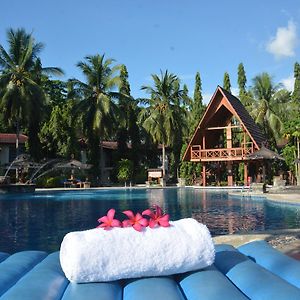 Tasik Ria Resort Manado Exterior photo