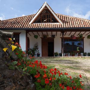 Villa del Moján La Calera Exterior photo