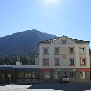 Hotel Albula&Julier Tiefencastel Exterior photo