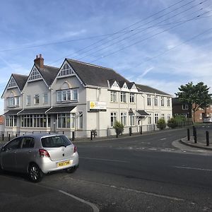 Hayat Express Hotel Peterlee Exterior photo