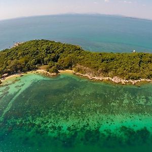 Mantakiri Island Resort Ko Munklang Exterior photo